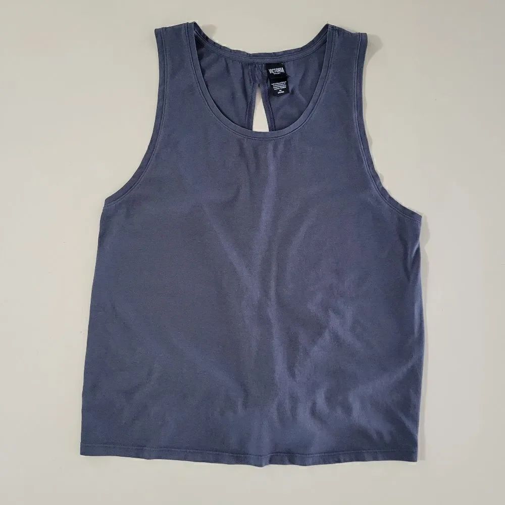 Victoria Sport Gray Split Back Tie Workout Tank Top - Picture 2 of 11